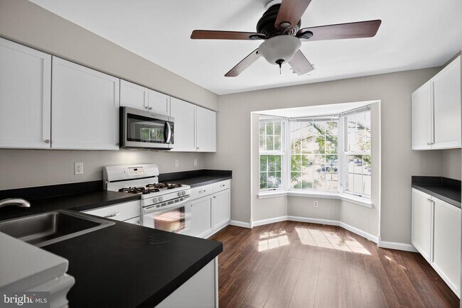 Foto del edificio - 2492 Wentworth Dr