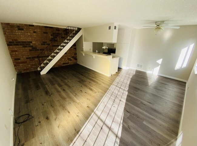 Building Photo - 5486 Spinnaker Walkway