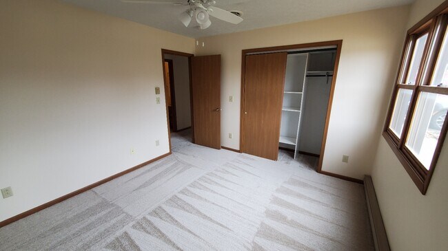Building Photo - 501 Boulder Dr