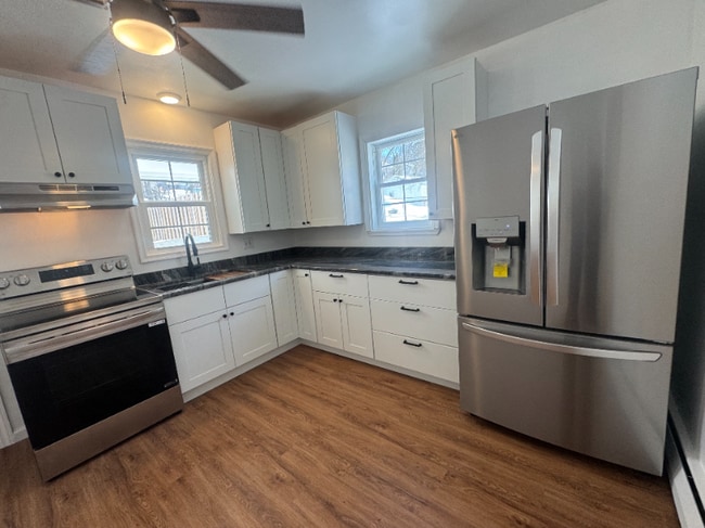 Photo - 230 Church St Townhome