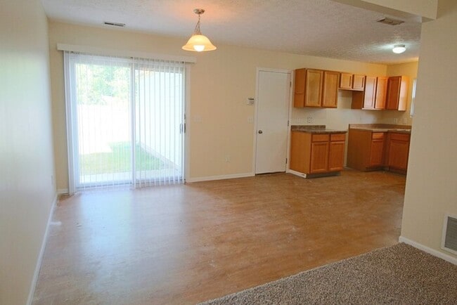 Building Photo - 8696 Pennycress Ln