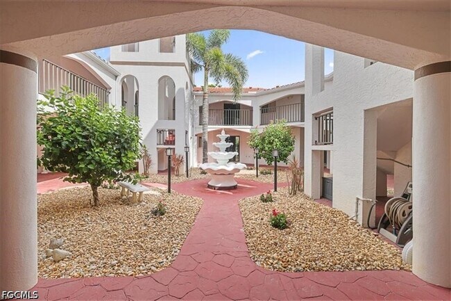 Foto del edificio - 11921 Seabreeze Cove Ln
