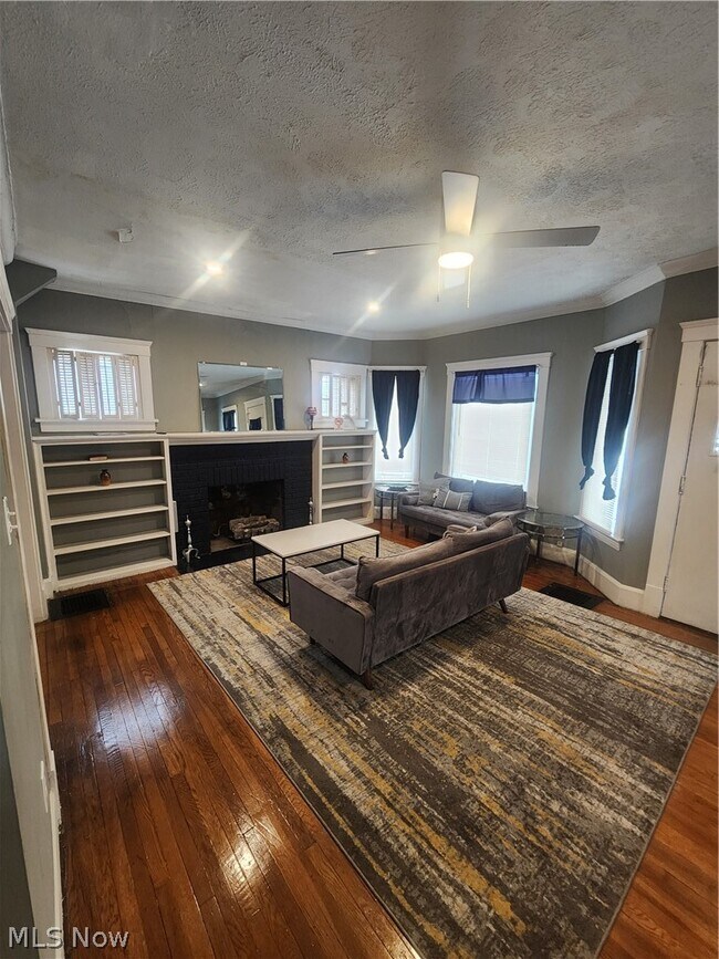 Foto del edificio - 16412 Talford Ave