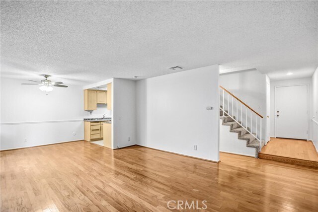 Foto del edificio - 1110 Strawberry Ln