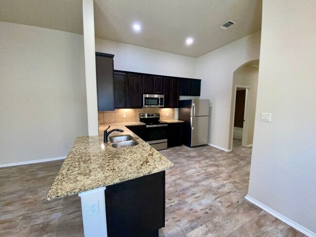 Foto del edificio - 114 Stacy Ln