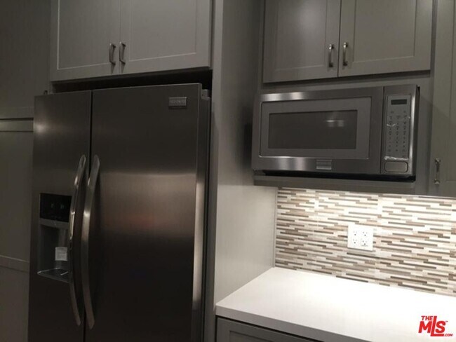 Foto del edificio - 4608 Glencoe Ave