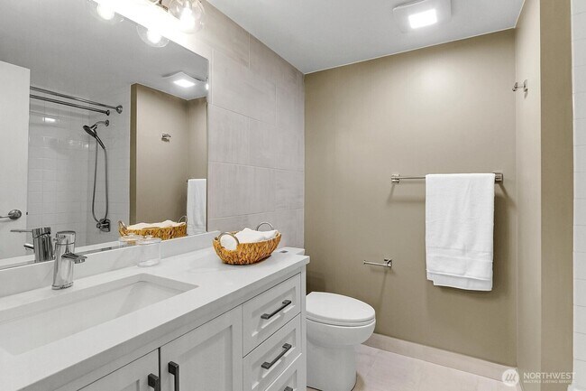 Foto del edificio - 4540 8th Ave NE