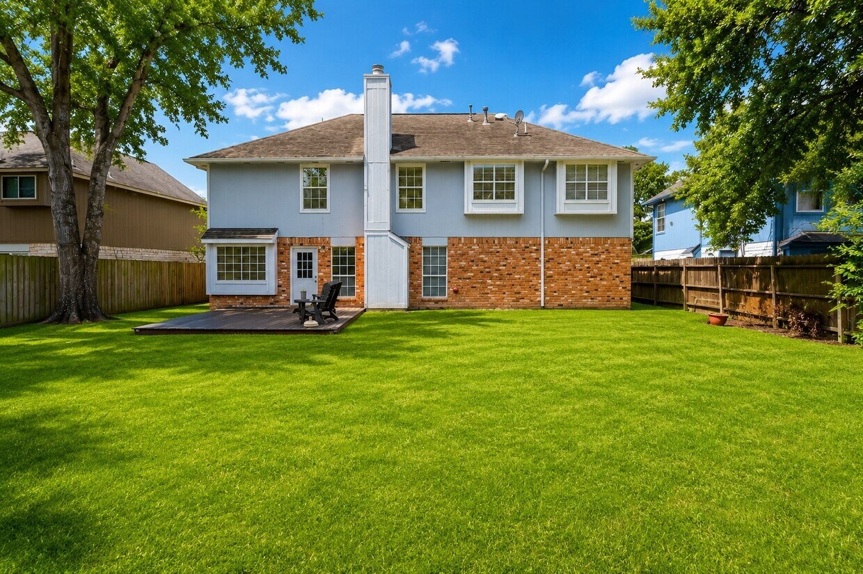 Foto del edificio - 19002 Timber Way Dr