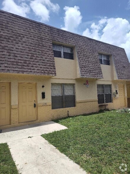 Building Photo - 2291 NW 59th Wy