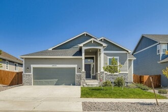 Building Photo - 10523 Summer Rdg Dr