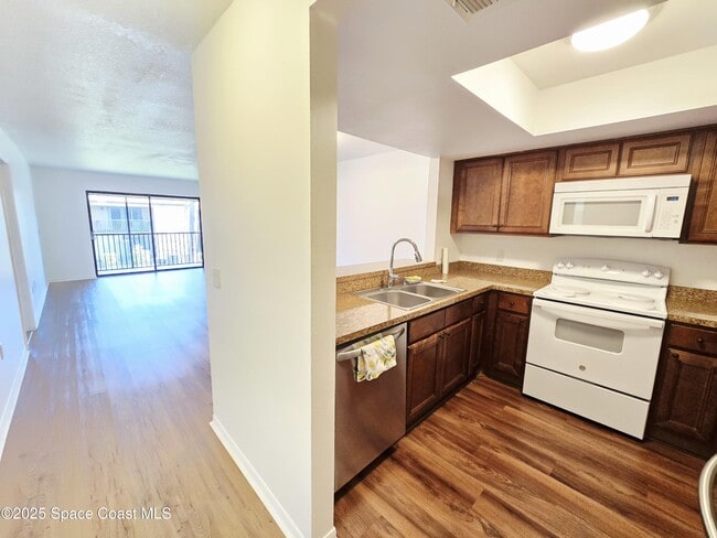 Foto del edificio - 1079 Ellen Ct