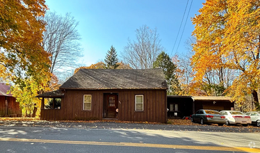 Building Photo - 126 Bridge St