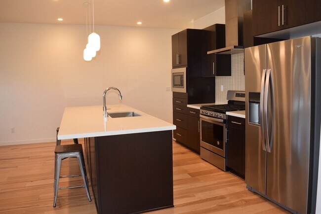 Foto del edificio - 435 Tailoff Ln
