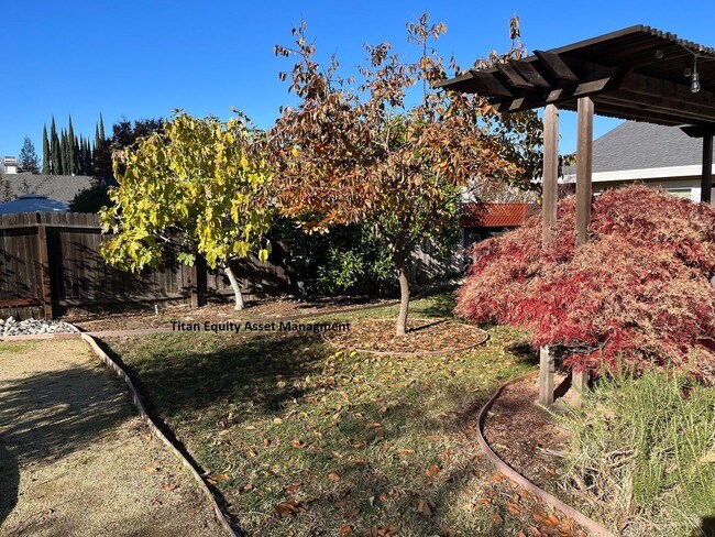 Foto del edificio - 3 br, 2 bath House - 1604 Gardenia Way