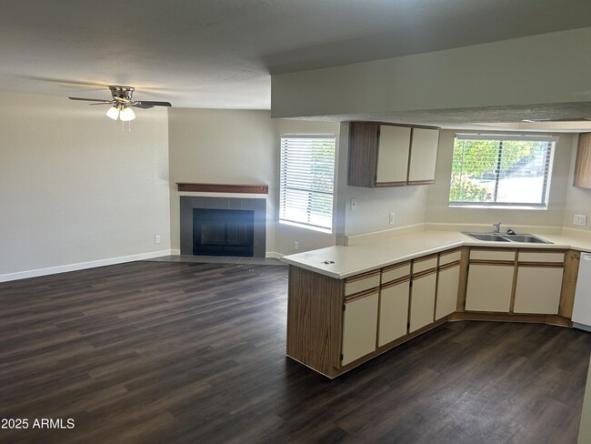Building Photo - 1444 N Recker Rd