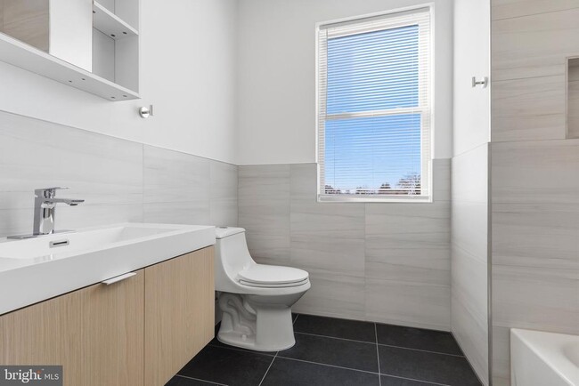 Building Photo - 7248 Rising Sun Ave