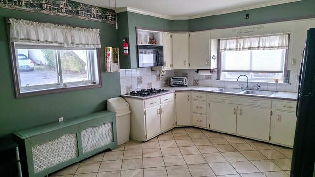 Building Photo - 1418 Penn Ave