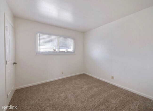 Building Photo - 3 br, 2 bath House - 5953 Brett Dr