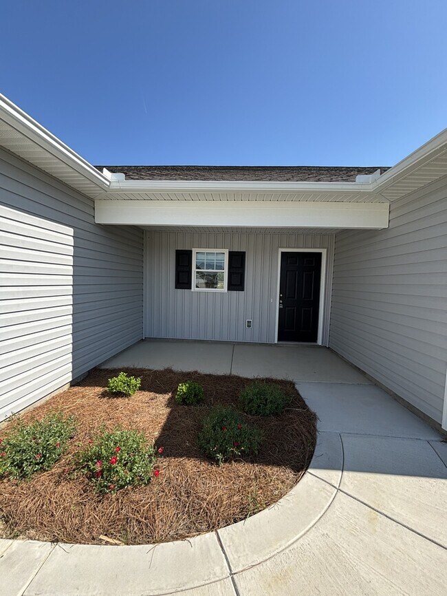 Foto del edificio - 102 Bradfield Cir