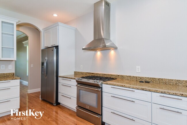 Foto del edificio - 5240 Creekside Trail