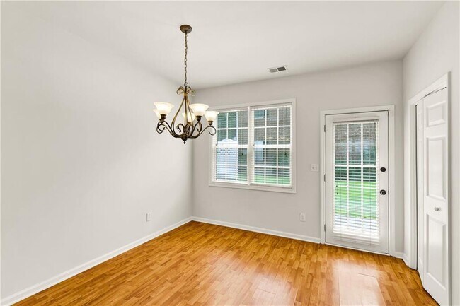 Building Photo - 3862 Guilderoy Ln