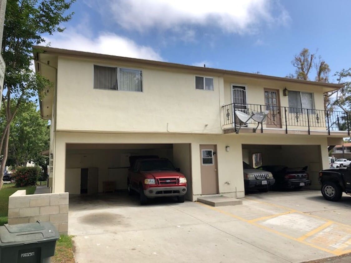 Building Photo - Ventura- Charming 2-Bedroom, 1-Bath McKeon Condo