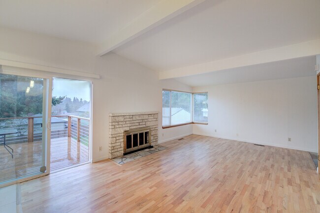 Foto del edificio - 11002 12th Ave SW