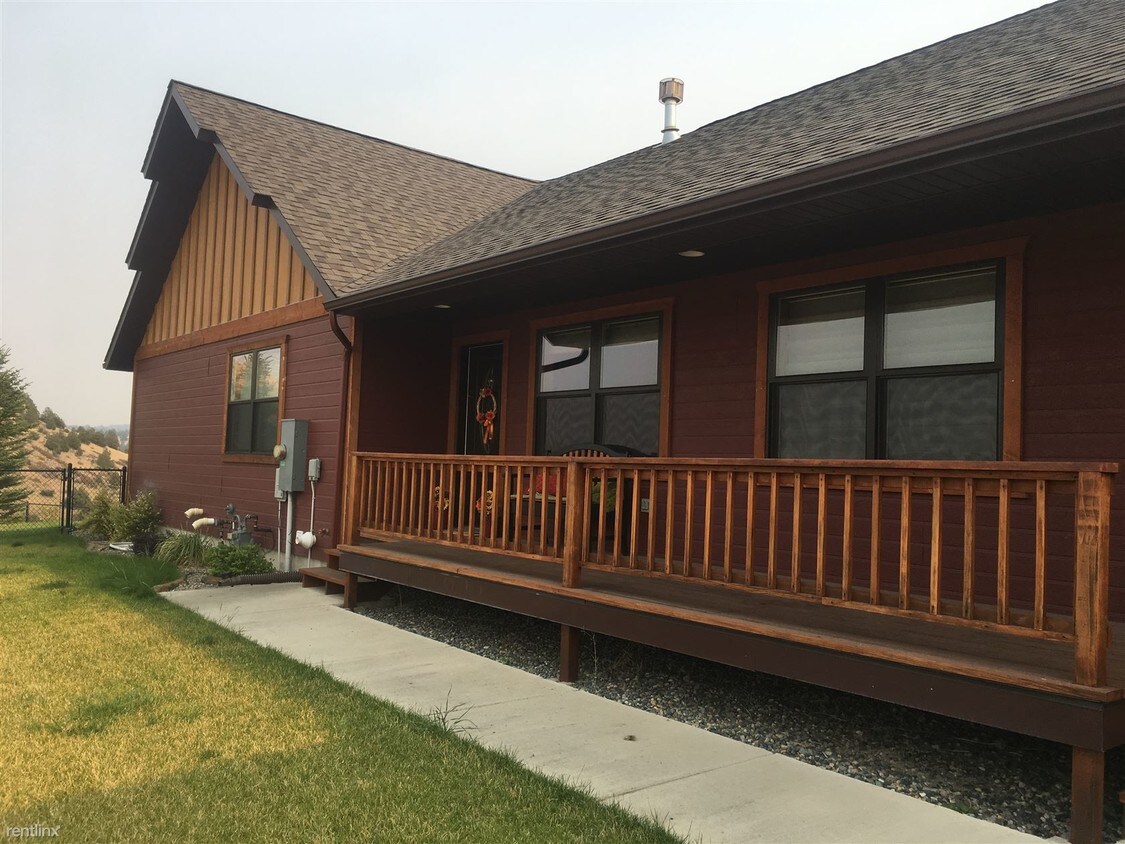 47 Sidewinder Loop, Clancy, MT 59634 House Rental in Clancy, MT