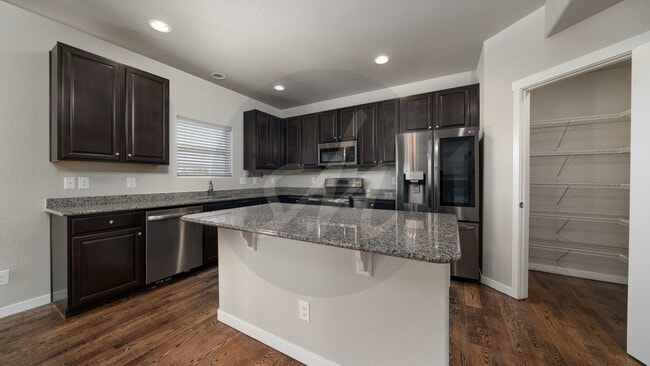 Foto del edificio - Welcome to Your Dream Home in Lorson Ranch!