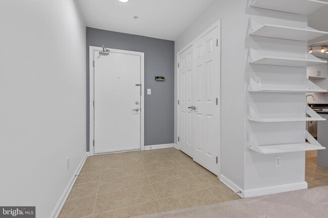 Building Photo - 1103 Primrose Ct