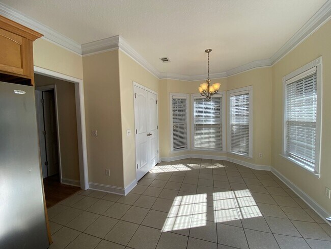 Building Photo - 502 Bradwell St