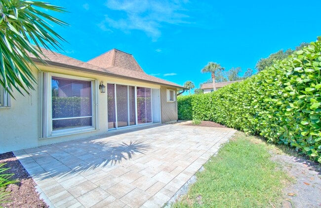 Foto del edificio - 787 Palm View Dr