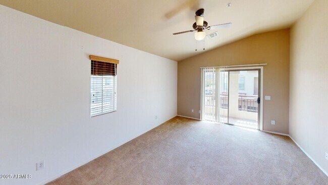 Foto del edificio - 2725 E Mine Creek Rd