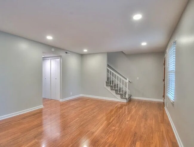 Photo - 5506 Country Dr Townhome