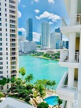 Building Photo - 801 Brickell Key Blvd