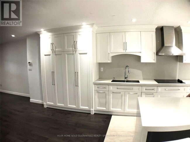 Building Photo - 40 Seamist Crescent