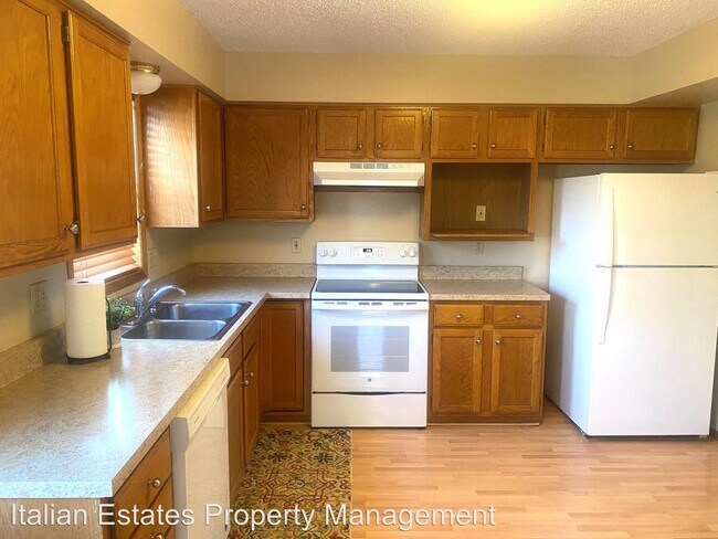 Foto del edificio - 2616 Butterfield Rd