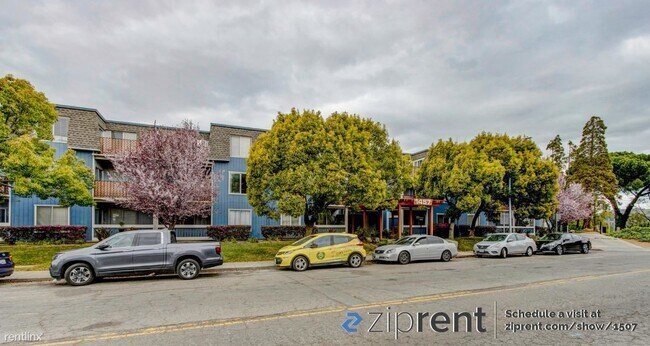 Foto del edificio - 1 br, 1 bath Condo - 1457 N Camino Alto, V...
