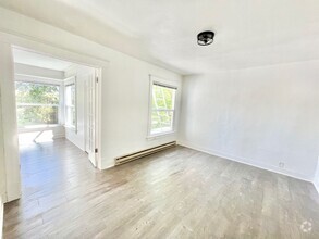 Building Photo - 1411 W 9th Ave