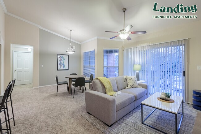 Foto del edificio - 7101 Chase Oaks Blvd