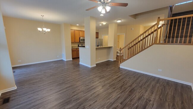 Building Photo - 1040 Turin Dr