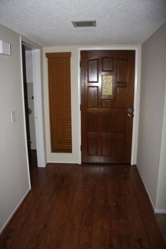 Building Photo - 437 E Palm Ave