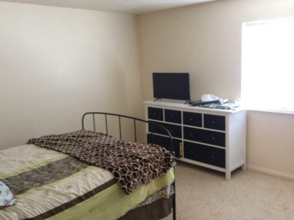 Foto del edificio - 834 North 100 West, Unit 3