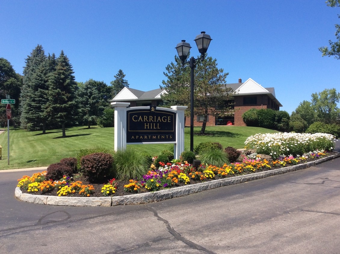 Carriage Hill Apartments Pittsford, NY