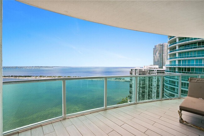 Foto del edificio - 2101 Brickell Ave