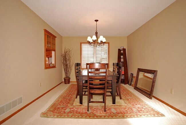 Foto del edificio - 4BR/3+1BA  Single Family House - Plymouth ...
