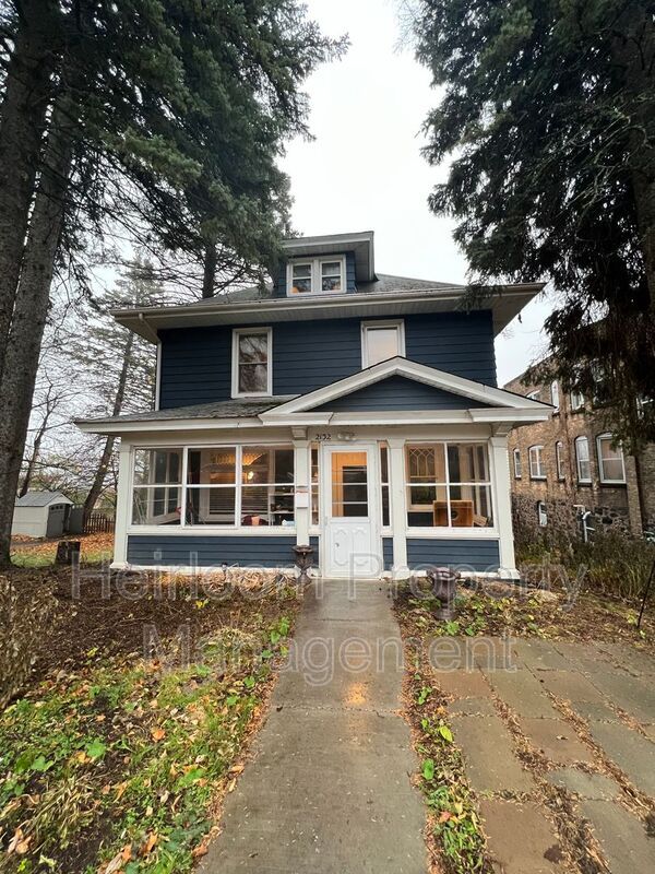 2132 Jefferson St, Duluth, MN 55812 House Rental in Duluth, MN