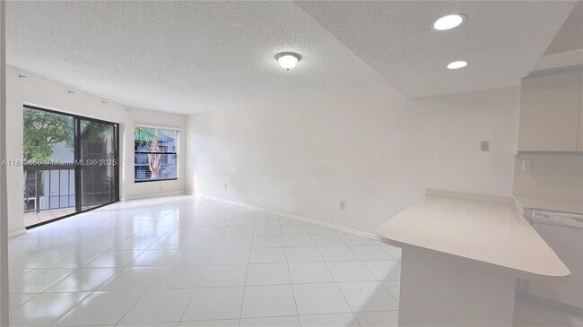 Building Photo - 13255 SW 88th Ln