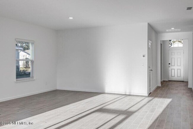 Foto del edificio - 146 WHITE RABBIT