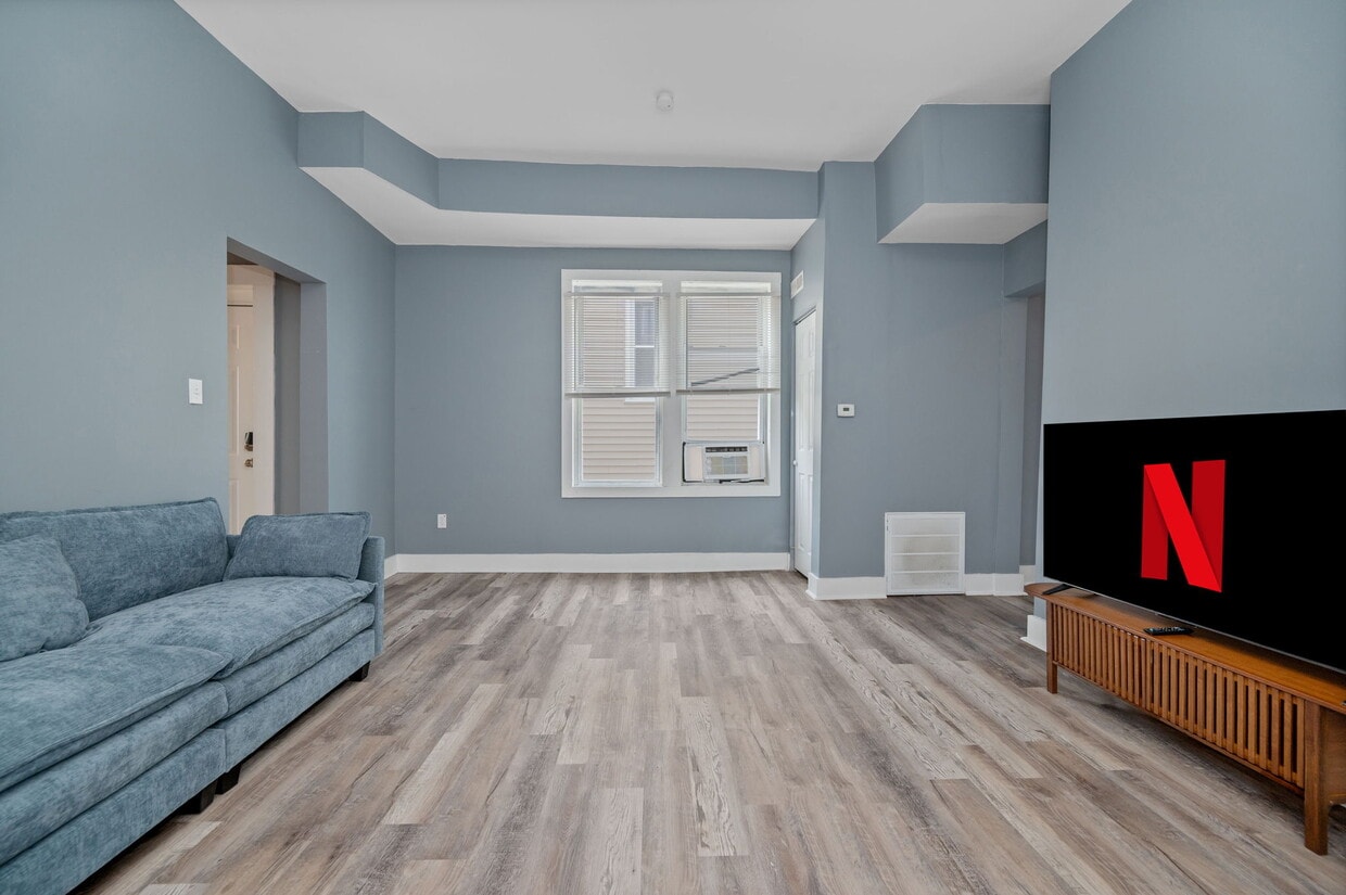 Foto principal - 2413 Kenton St